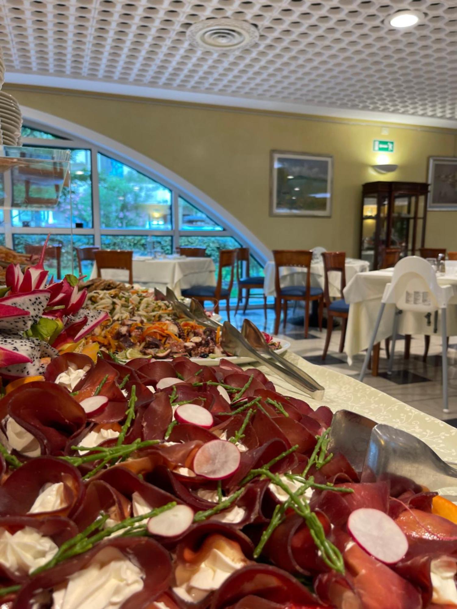 Aparthotel Holiday Bibione Esterno foto
