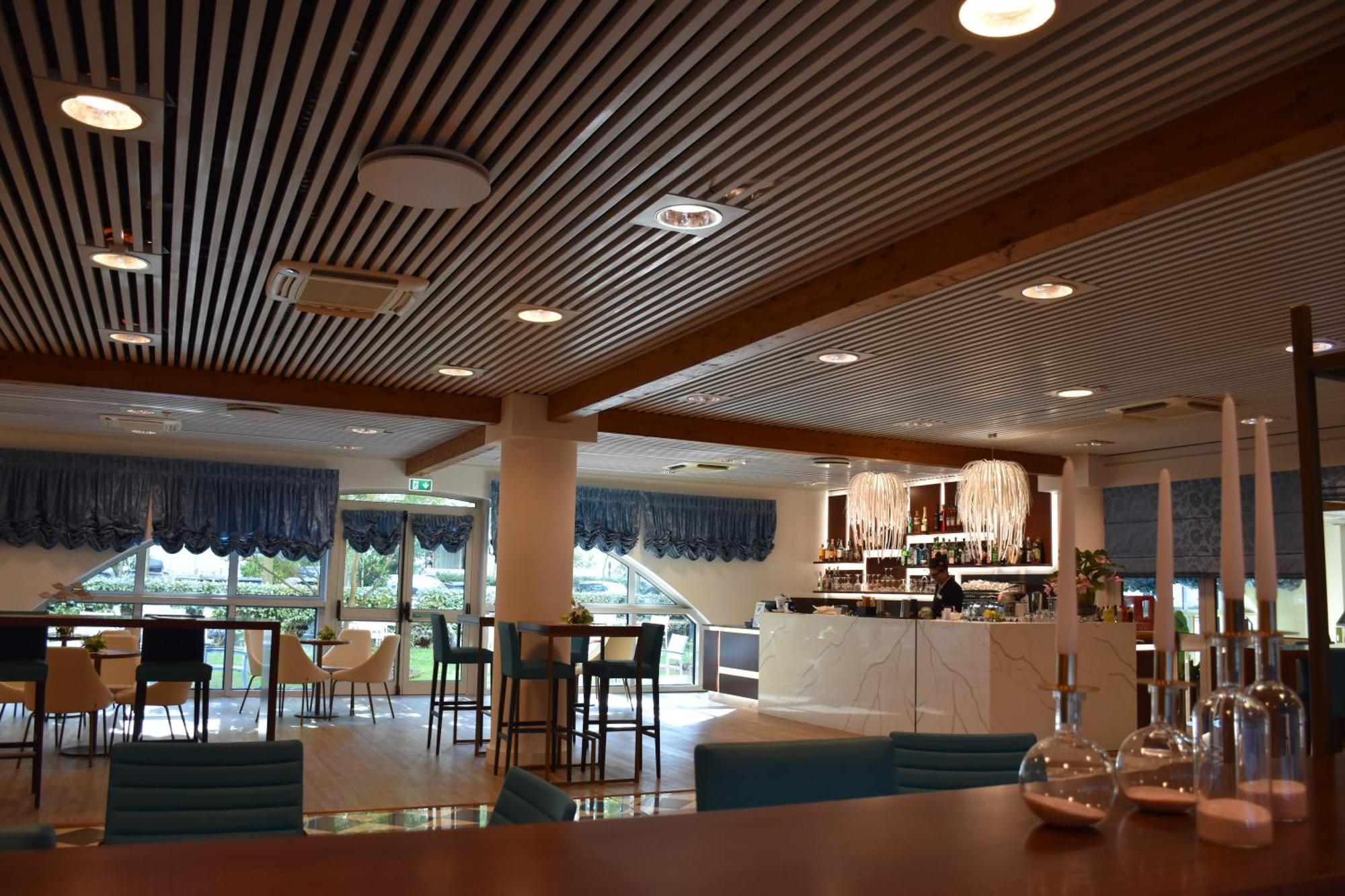Aparthotel Holiday Bibione Esterno foto