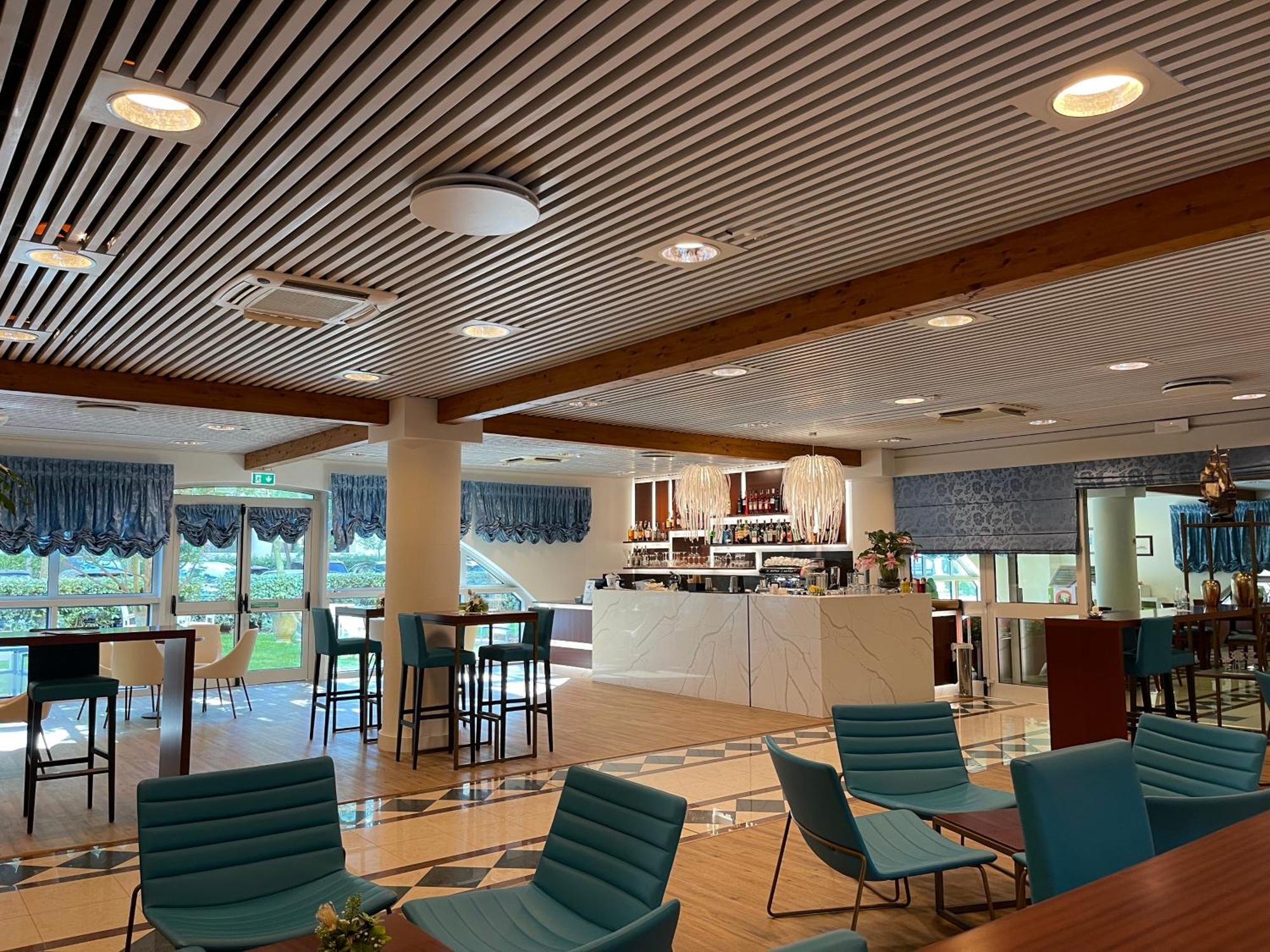Aparthotel Holiday Bibione Esterno foto