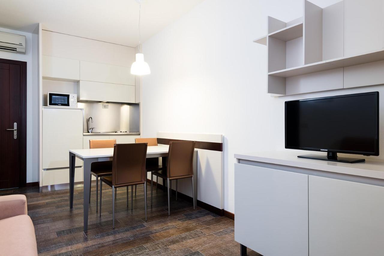 Aparthotel Holiday Bibione Esterno foto